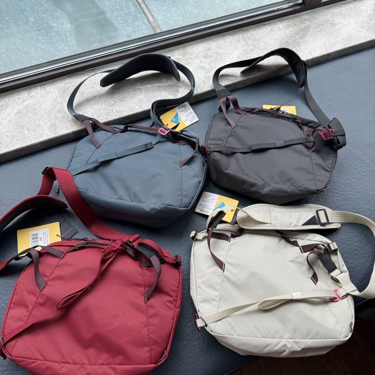 8L Outdoor Messenger Bag Large - Cycling Commuter review and price